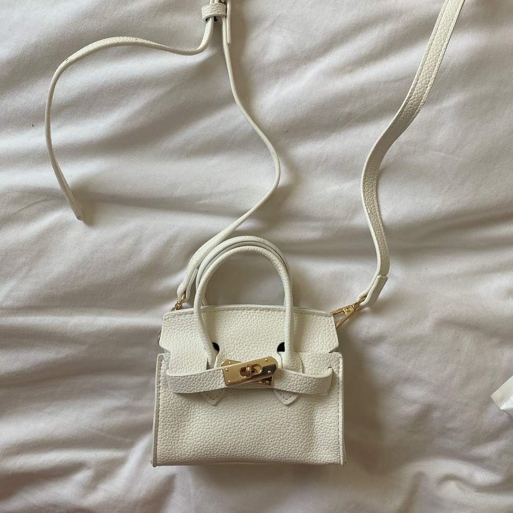 Kids designer inspired purse 🤍